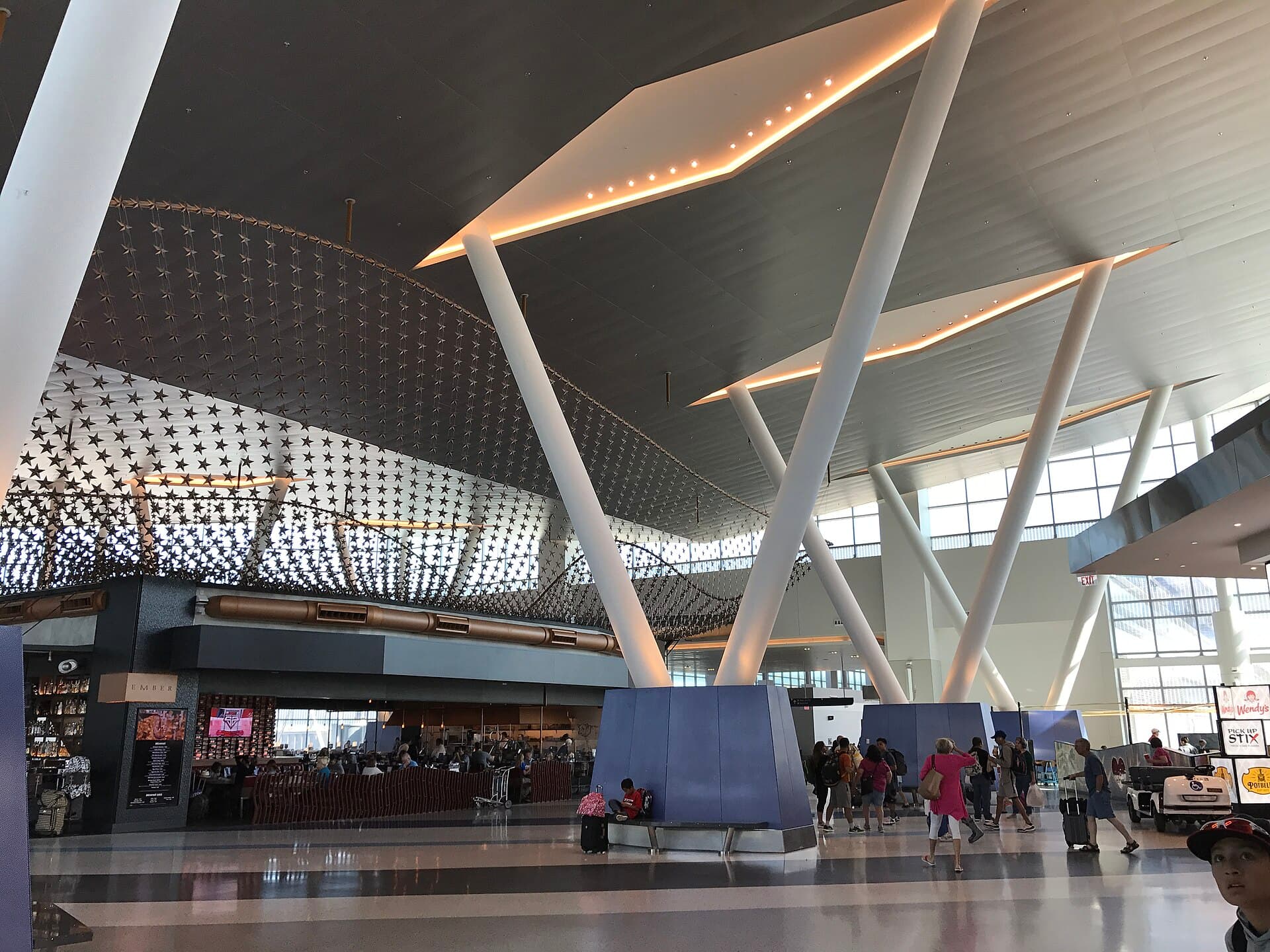 George Bush Intercontinental Airport — interior
